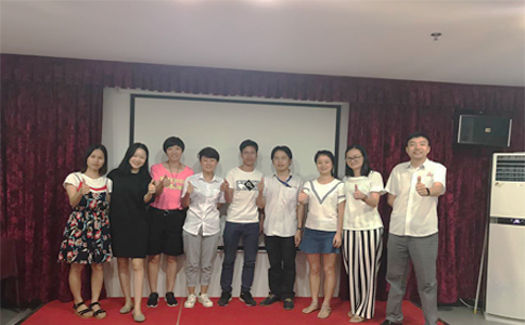  通發(fā)激光的家人們和各位美女初次見面！